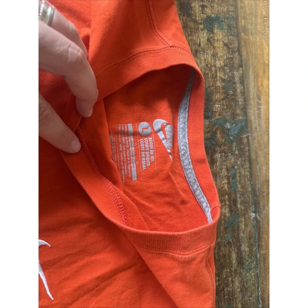 Nike Dri Fit Shirt Mens  Large Orange Crew Neck Pullover